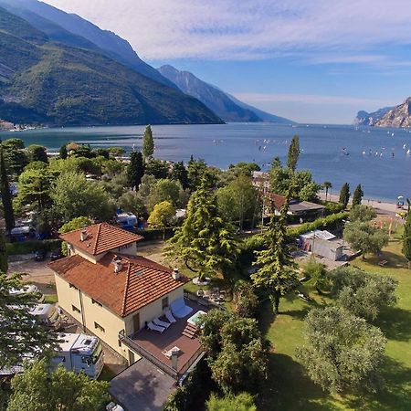 Villa Torbole Torbole Sul Garda Exteriör bild