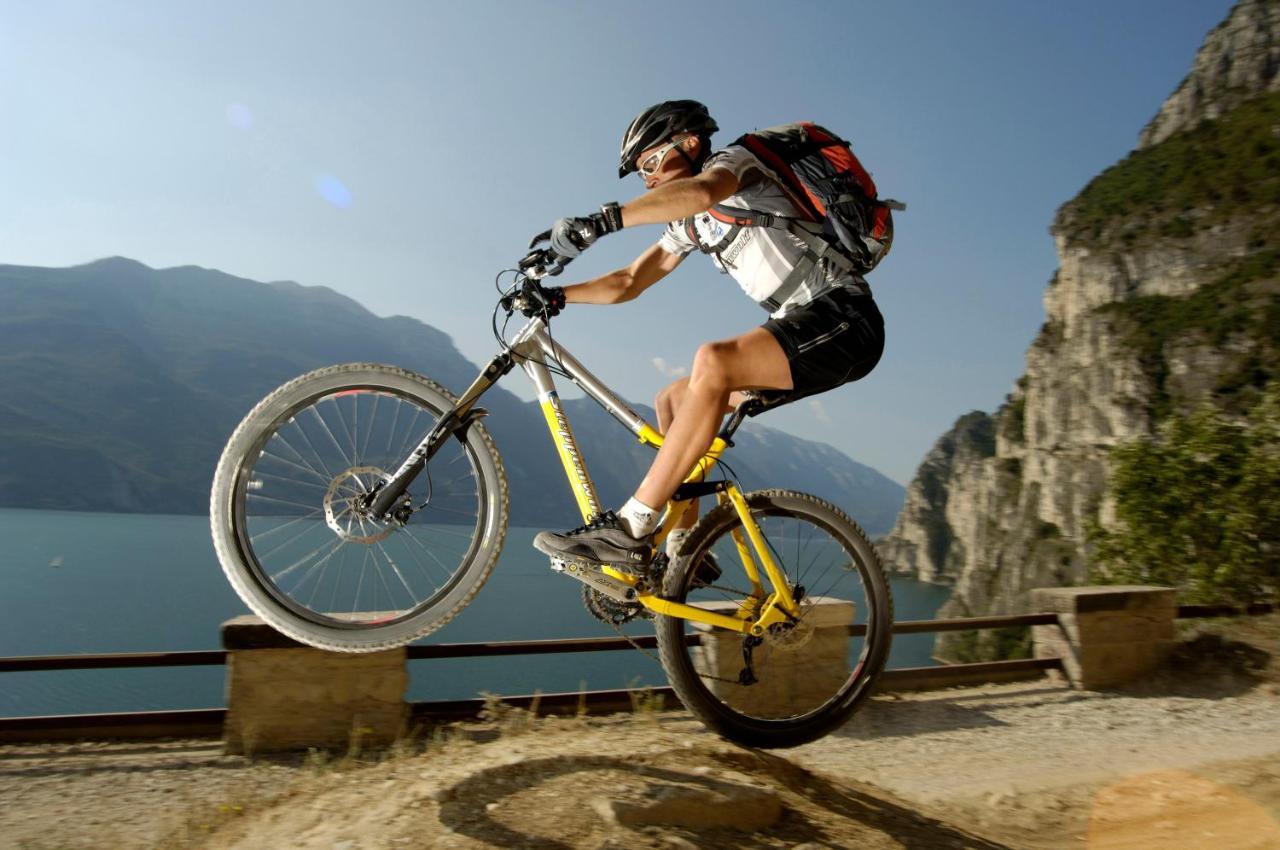 Villa Torbole Torbole Sul Garda Exteriör bild