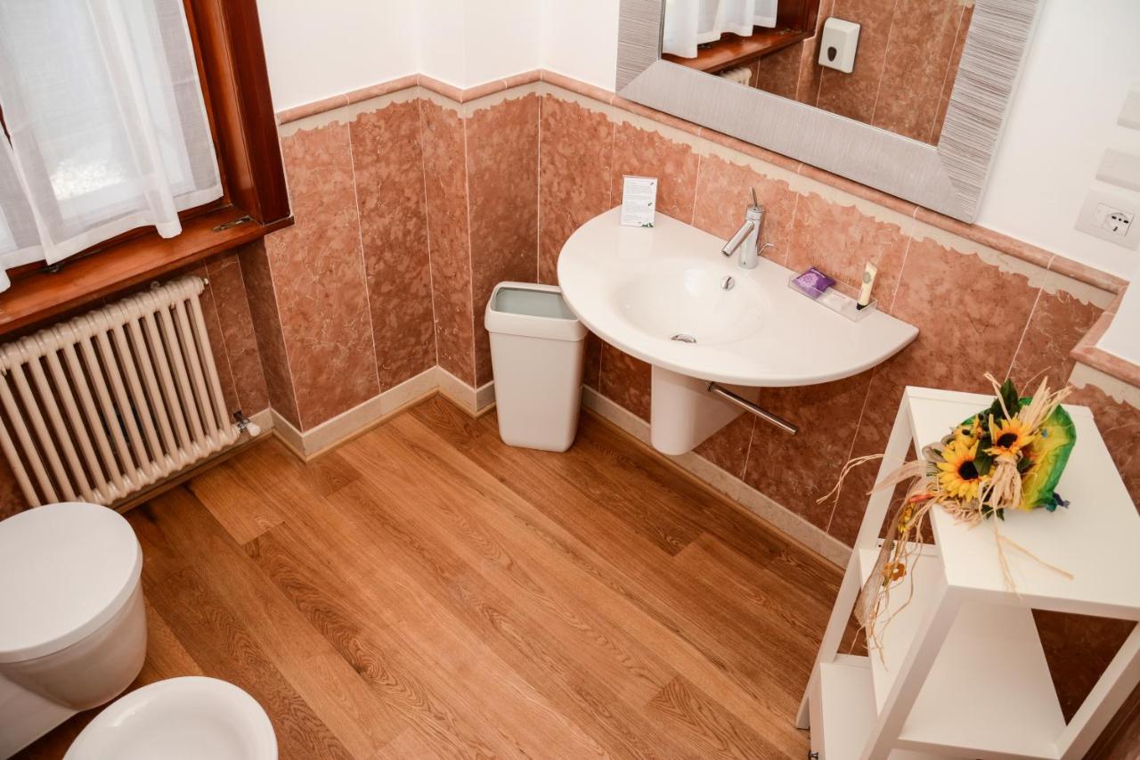 Villa Torbole Torbole Sul Garda Exteriör bild