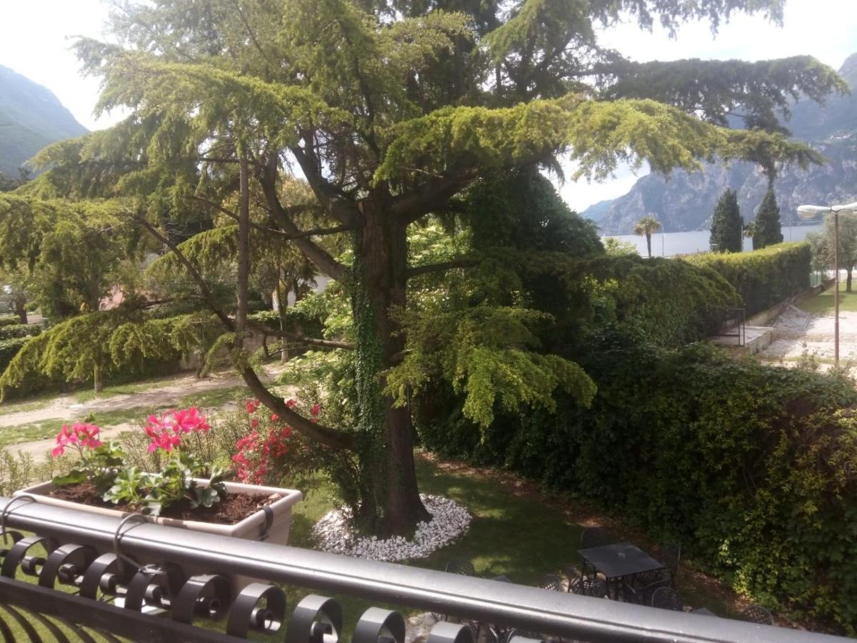 Villa Torbole Torbole Sul Garda Exteriör bild